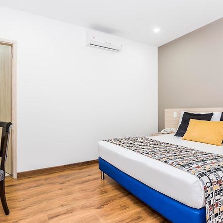 Hotel Asturias เมเดยิน ภายนอก รูปภาพ