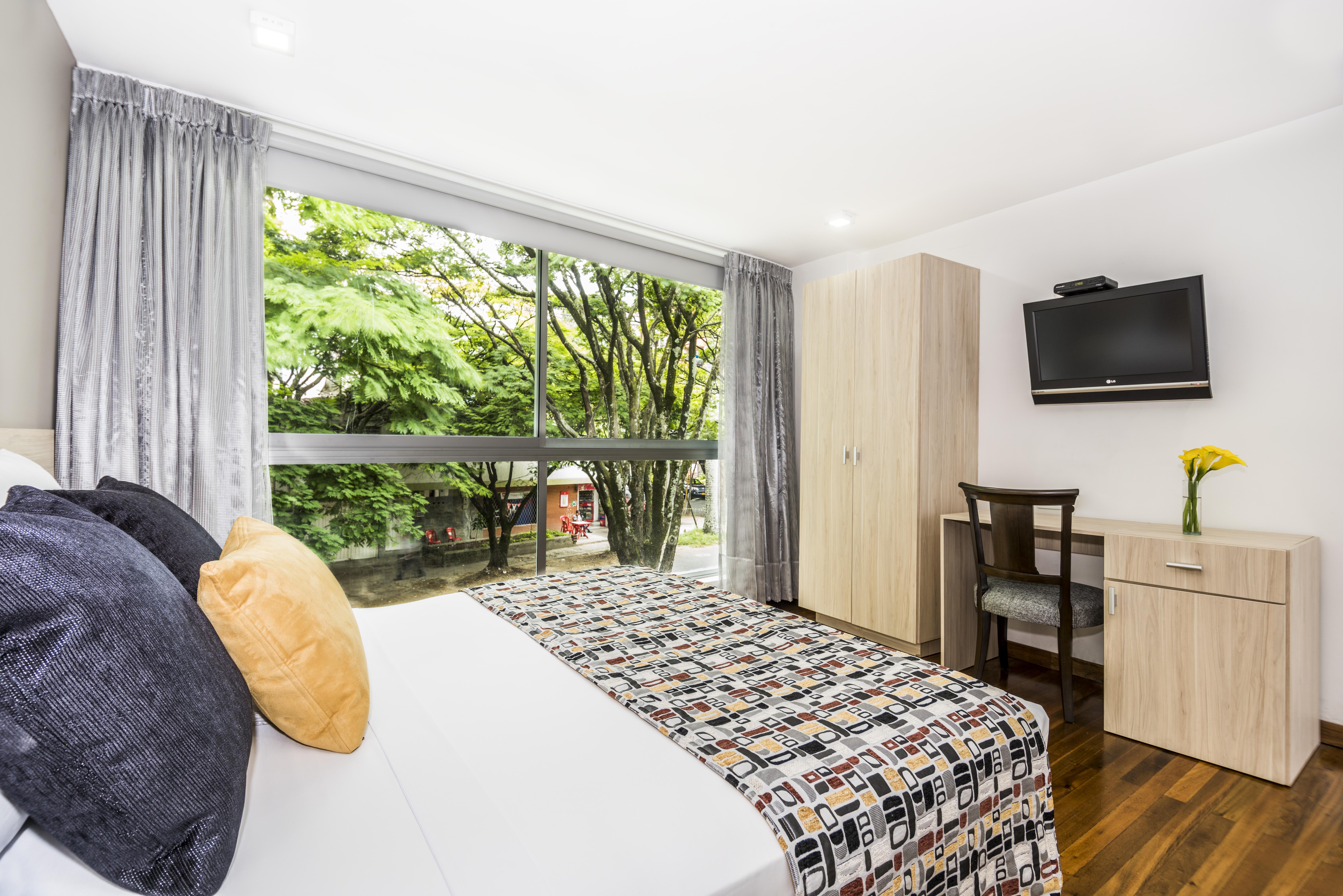 Hotel Asturias เมเดยิน ภายนอก รูปภาพ