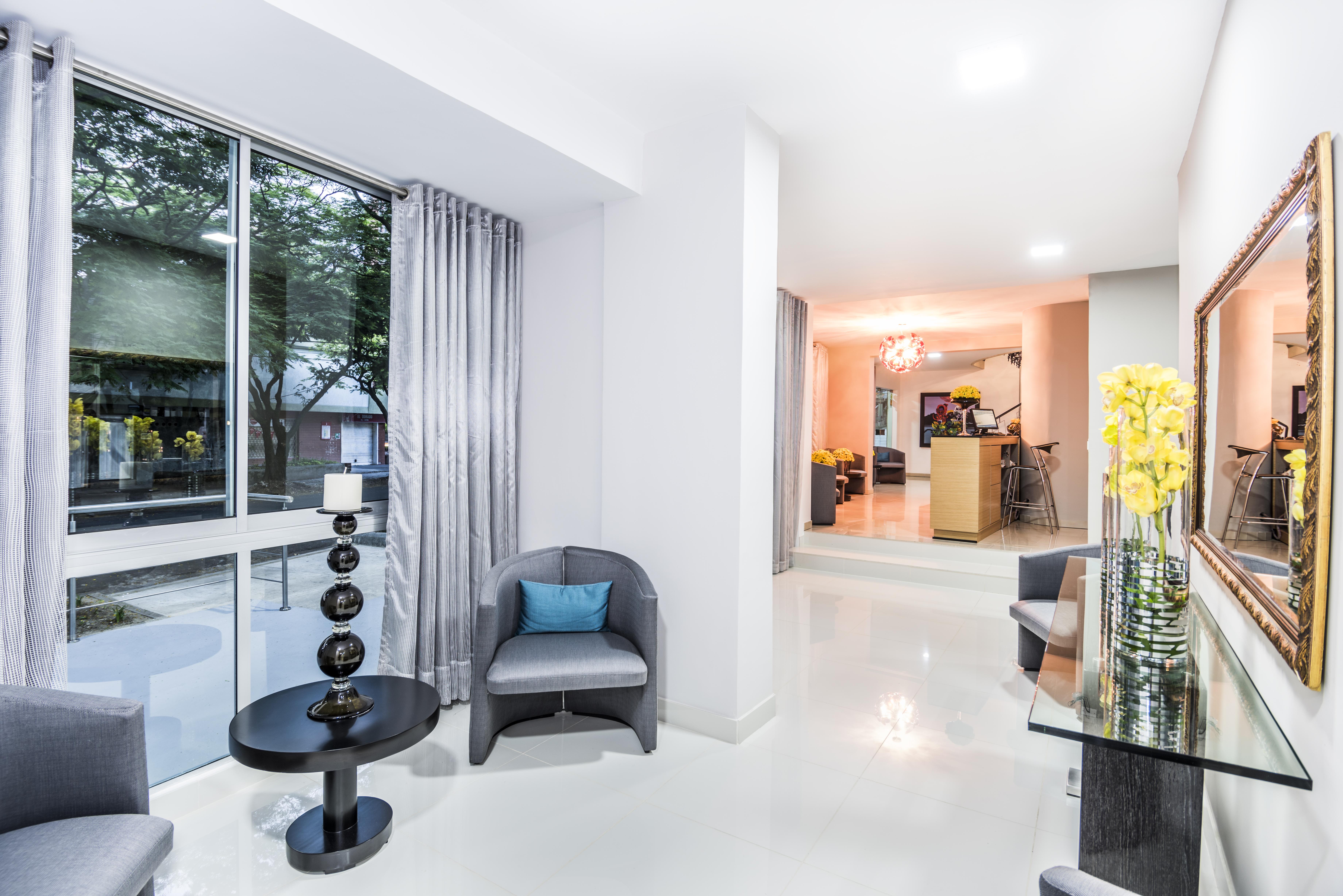 Hotel Asturias เมเดยิน ภายนอก รูปภาพ